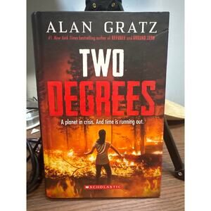 two degrees alan gratz